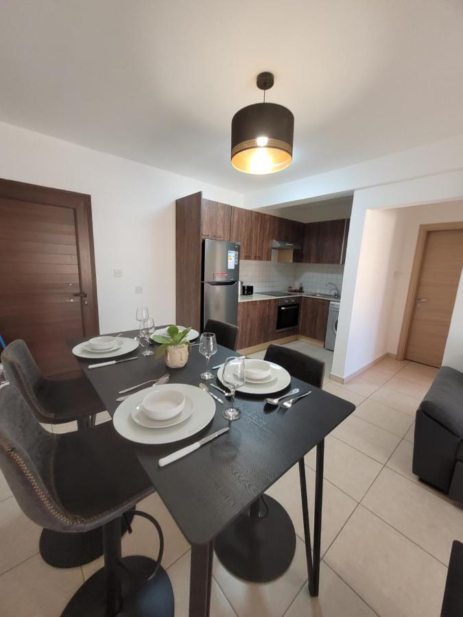 Cielo Apartment 아이아 나파 외부 사진