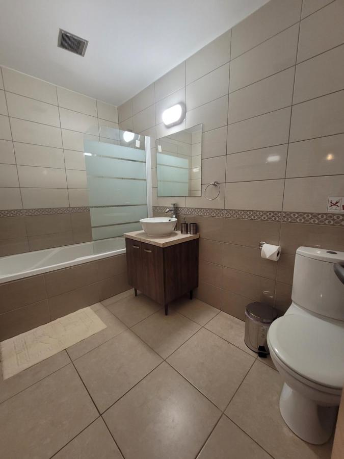 Cielo Apartment 아이아 나파 외부 사진